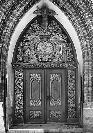 Westportal nach der Restaurierung 1909