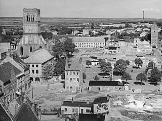 Markt und Nikolaikirche um 1949